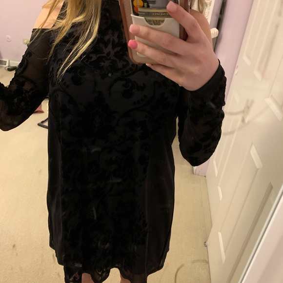 Dress - Picture 2 of 3